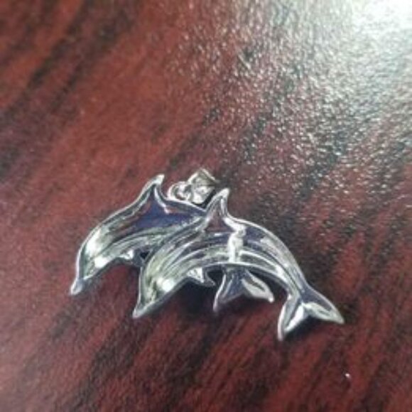 Dolphin pendant for necklace very sparkly - Picture 2 of 2
